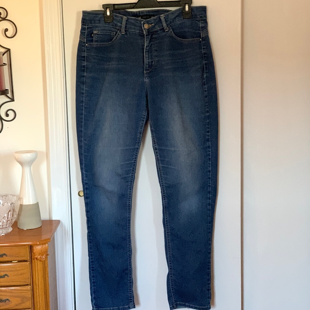 Lee Easy Fit Jeans taper leg some Sz dark wash Waist 33-34 Inseam 30-30 1/2